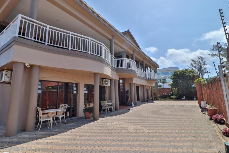Dolphin Coast B&B ダーバン エクステリア 写真